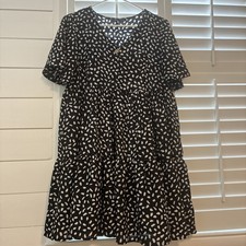 SHEIN Women's Tiered Dress - Size Medium - Black/White Tiered Dress