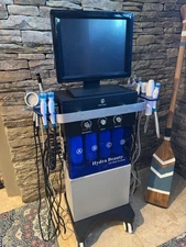 Hydra Dermabrasion Facial Machine – Slightly Used | Pro Spa Quality | MSRP $3800