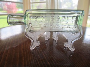 VINTAGE / RARE SMALL SIZE AQUA Glass Medicine Bottle S M GABLE DRUGGIST  YORK PA