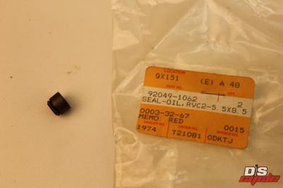KAWASAKI ZX NINJA ZG CONCOURS VN VULCAN NOS Valve Seal 92049-1062