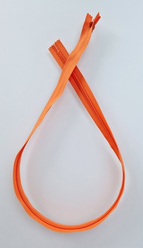 YKK Zips Lightweight Concealed (Invisible) 62 cm to 56 cm Zippers - Picture 2 of 19