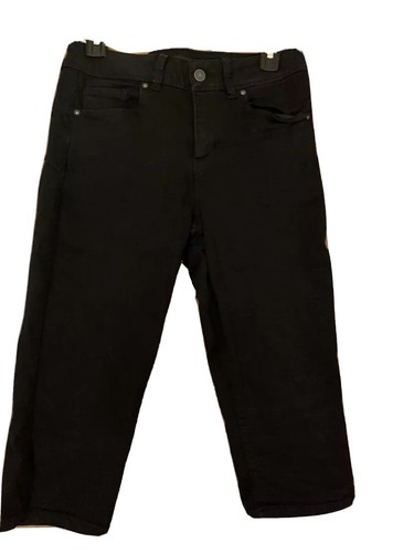 Jeans Size 8 in Stretch Black Capris 