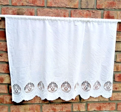 Hochwertige Scheibengardine mit Stickerei 100%Baumwolle Landhaus Shabby  - Bild 1 von 4