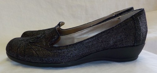 Soft Style Hush Puppies Size 8N NWOT Black Multi 1.5" Heel Fabric Upper Nonskid - Picture 4 of 12