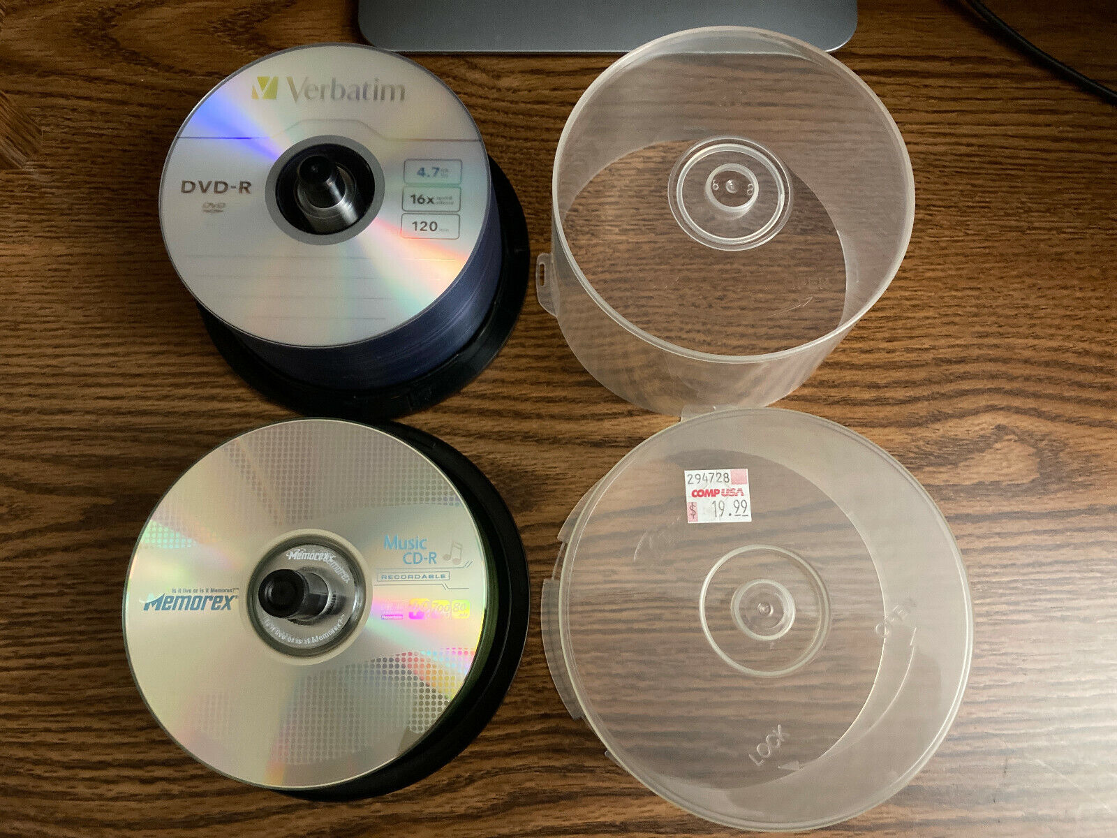 Blank CDs Blank CD-R Discs in Blank Media 