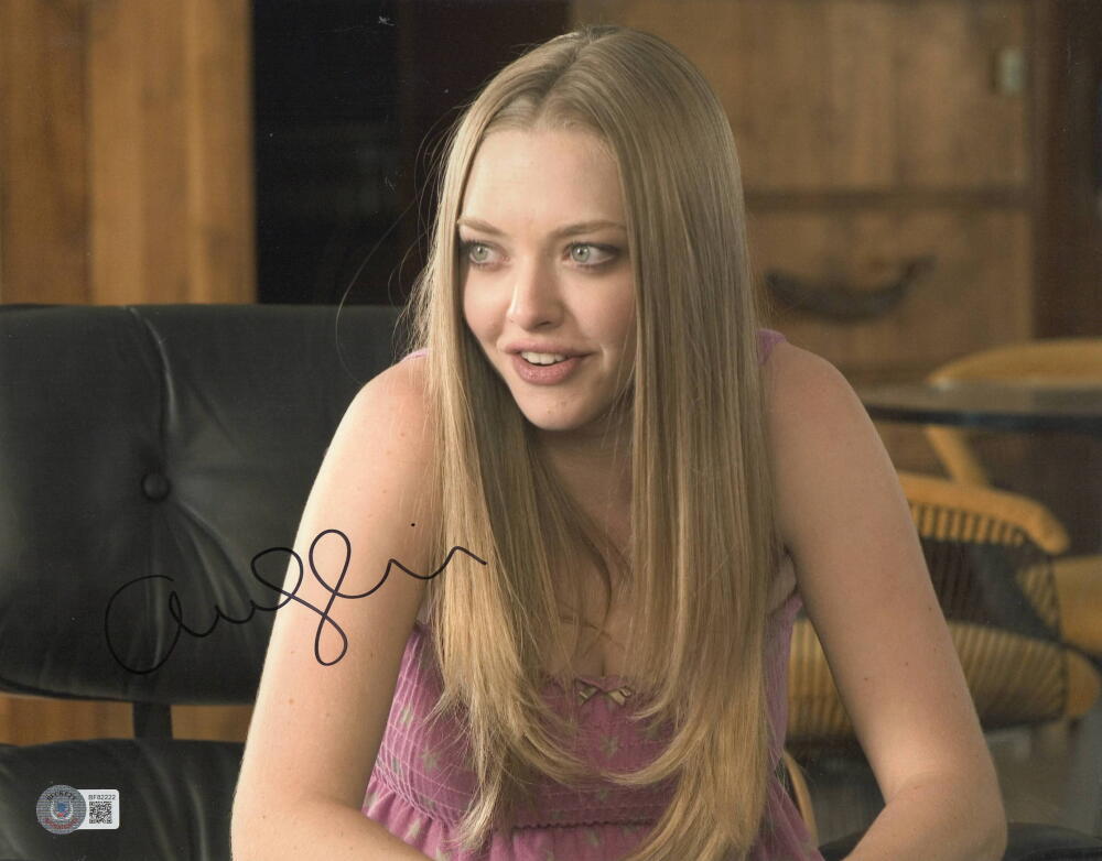 AMANDA SEYFRIED SIGNED 11X14 PHOTO ALPHA DOG AUTHENTIC AUTOGRAPH