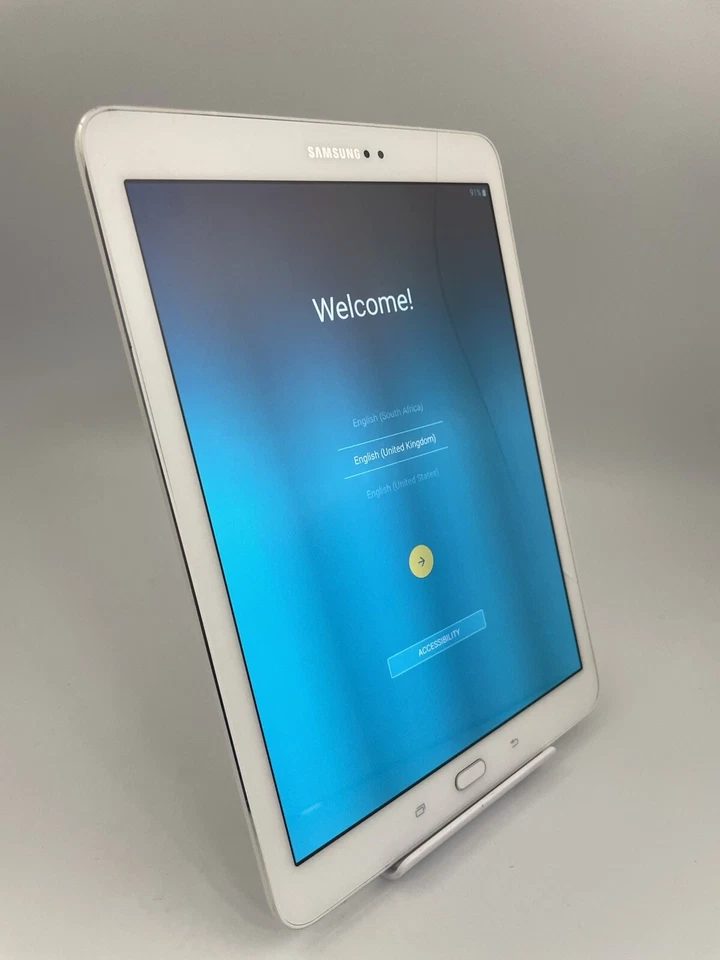 Samsung Galaxy Tab S2 9.7 T810 White Wi-Fi 32GB 9.7" 8MP Android Tablet Cracked - Image 2 of 4