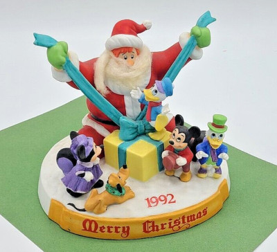 rare  DISNEY 1992 EIGHTH EDITION PORCELAIN CHRISTMAS JOLLY GIANT AND FRIENDS