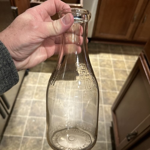 H. Miller Dairy Co. Embossed Quart Milk Bottle Cincinnati Ohio OH - Picture 9 of 11