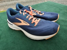brooks ravenna size 10