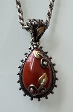 Colgante Barbara Bixby Plata de Ley 925 Hoja de Oro 18K Cornalina Gema Solo
