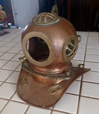 Divers  Helmet  7 In. , Brass / Copper Miniature