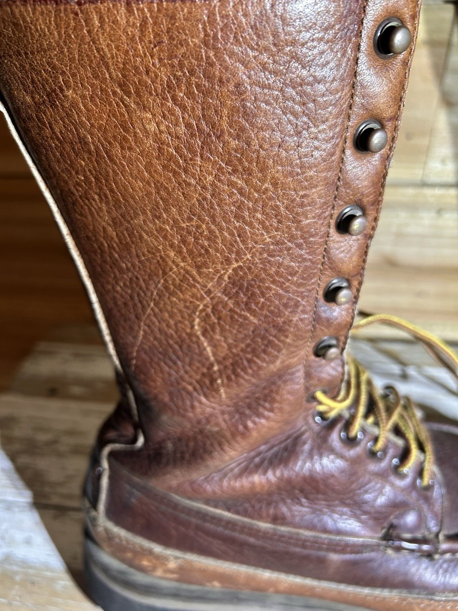 Russell Moccasin Boots Men's US 8D (Std) Small Sole Flaw On Left