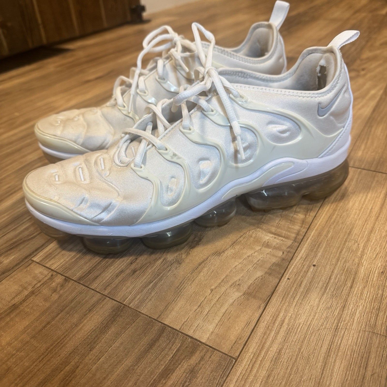 Nike Air Vapormax Plus White Pure Platinum Men Size 11 Running Shoes 924453-100