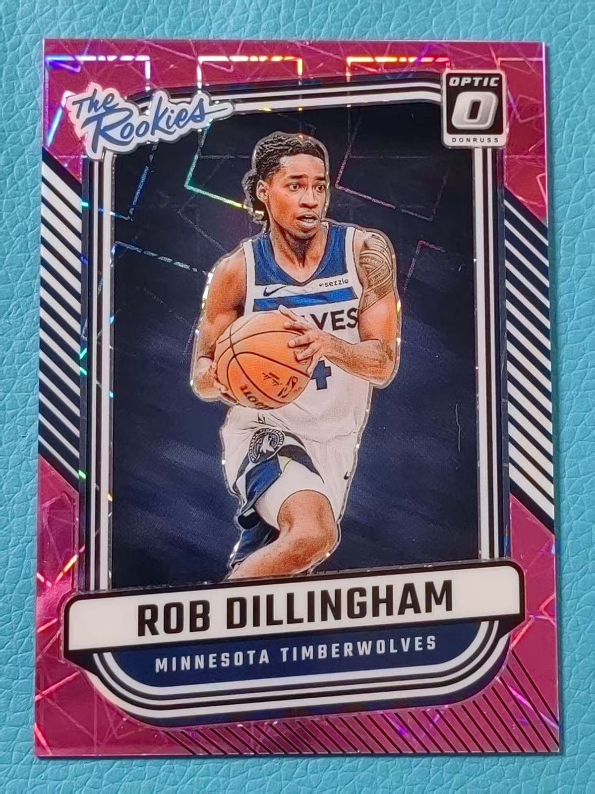 Rob Dillingham 2024-25 Panini Donruss Optic 15/79 Pink Velocity The Rookies #5