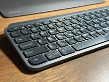 Logitech MX Keys Wireless Keyboard English / Korean Layout 