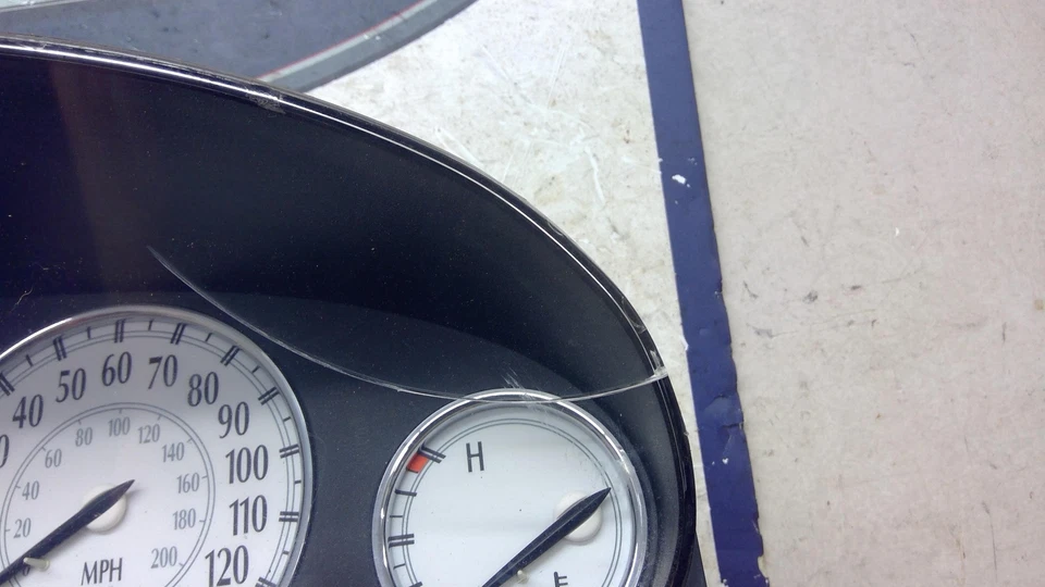 CRACK Velocímetro CHRYSLER 300M 99 00 01 02 03 04 CUADRO DE INSTRUMENTOS 229K Foto 2 de 3