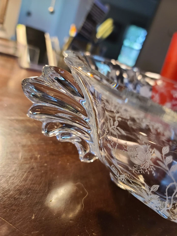 Tigela de servir Fostoria Glass Chintz com alças aladas vintage década de 1950 11" de largura - Imagem 4 de 4