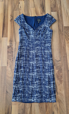 Neuwertiges Cocktailkleid Brautmutter Hochzeit Bridesmaid Crinkle-Effekt blau