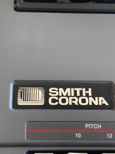 Smith Corona Premier 100 Electric Typewriter With Case & 3 Extra Used Ink - Picture 6 of 16