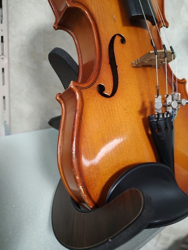 Glaesel Shop Adjusted V130 1/2 Violin with Hard Shell Case, 1994 X10866 - Picture 11 of 17