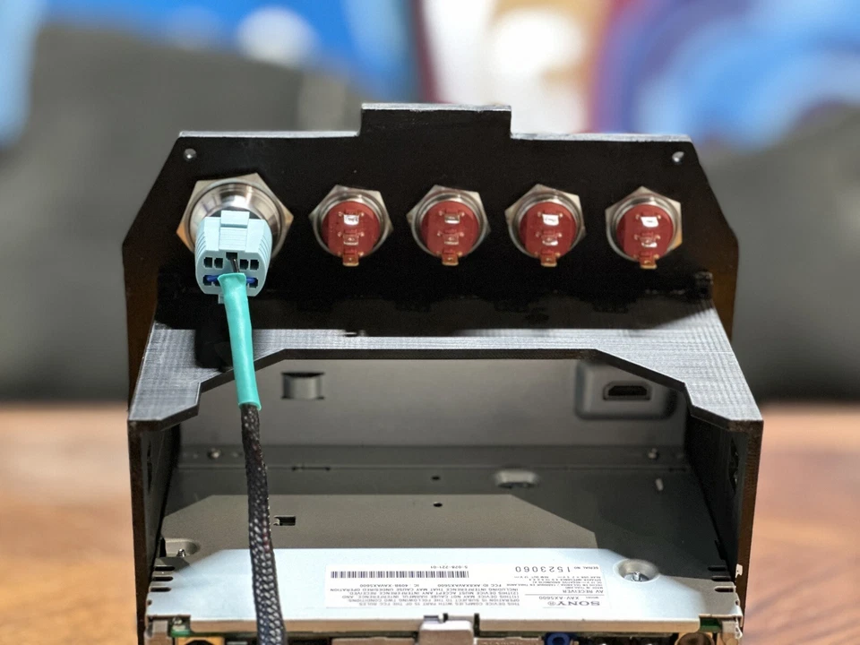 Kit de radio doble DIN Polaris Slingshot 2015-18 Plus conmutador de aluminio LED azul Foto 3 de 4