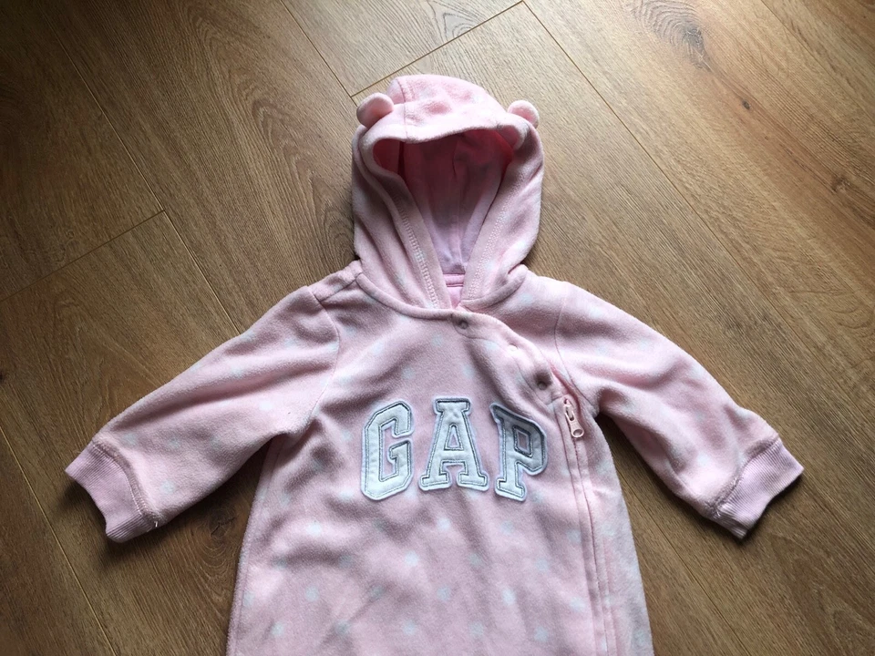 Baby GAP - Mono Body Manga Larga - Talla 6-12 Meses - Rosa - Immagine 2 di 4