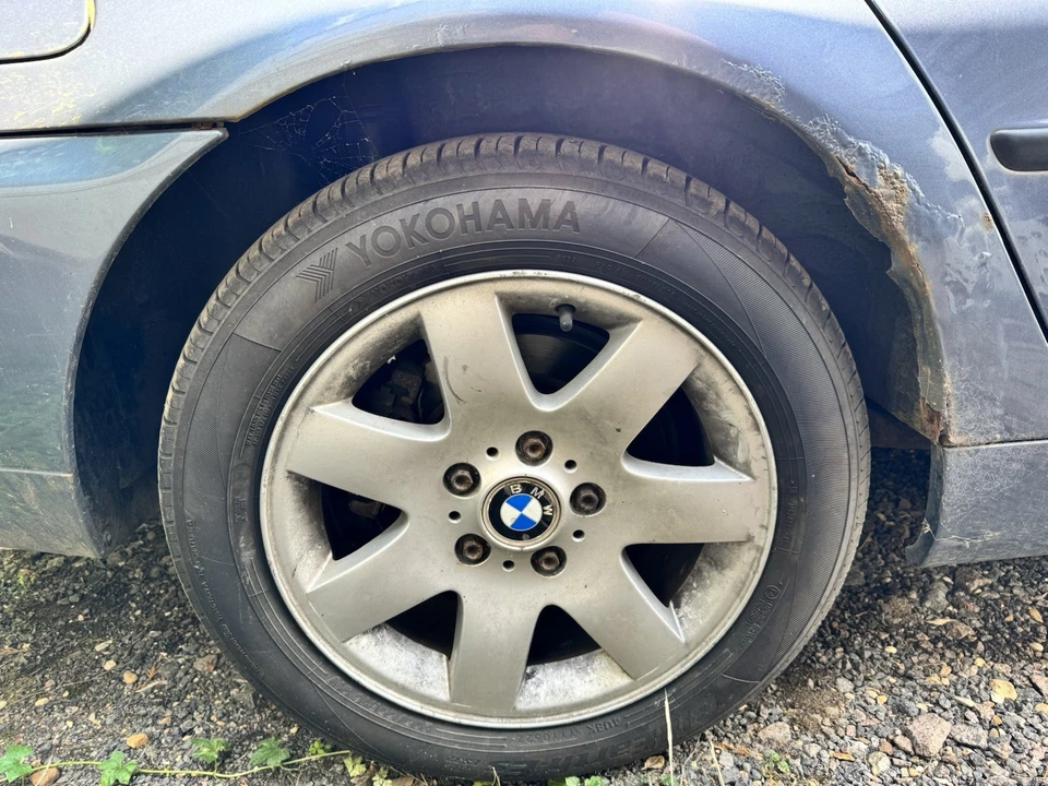 2001 BMW E46 325i SE Saloon MOT Failure Needs All The Welding Spares Or Repair - Image 4 of 4