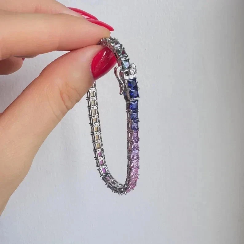 Brazalete Tenis 15CT Creado en Laboratorio Princesa Zafiro Arco Iris Acabado Oro Blanco 14K Foto 4 de 4