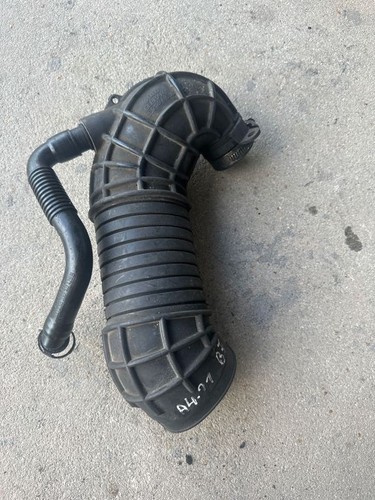 Audi A4 S4 B6 8E 8H 2003 Benzin Ansaugrohr Ansaugschlauch Turbolader 8E0129615J