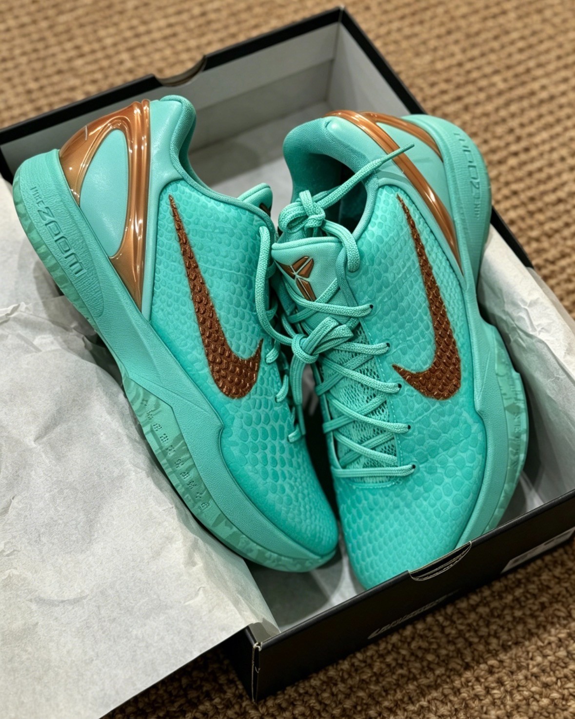 NEW Nike Kobe 6 Protro Jalen Brunson Statue of Liberty IQ5774-300 Men