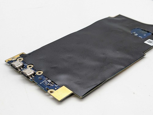 Latitude 9330 Laptop Motherboard With Intel I5-1240u Fcbga1744 Socketand RN079 - Picture 7 of 8