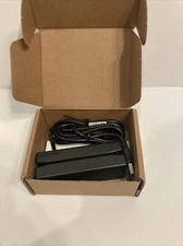 ID TECH SecureMag MagStripe Credit Card Reader Encrypted USB IDRE-334133B