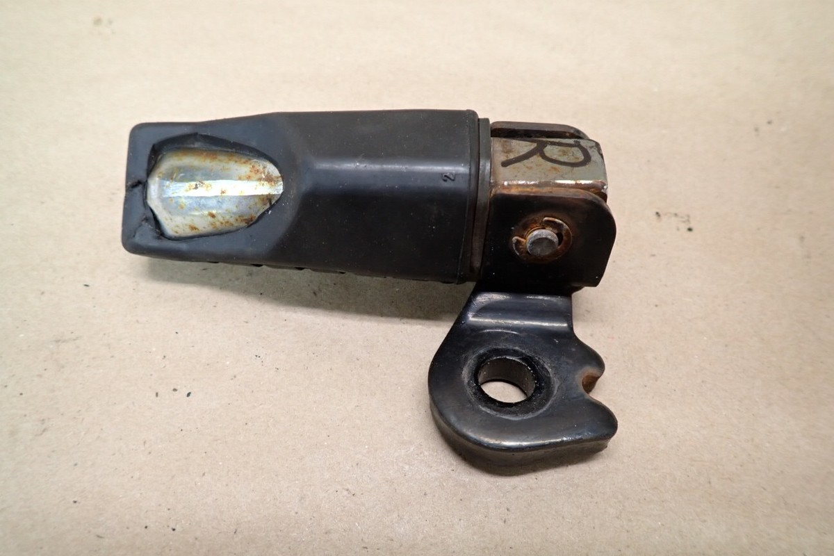 2005 KAWASAKI NINJA 500 EX500D RIGHT FOOT PEG | eBay