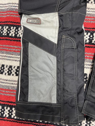 Castle X Racewear Insulated Snow Pants Youth Sz M Black Reflective Snow Pants - Picture 5 of 15