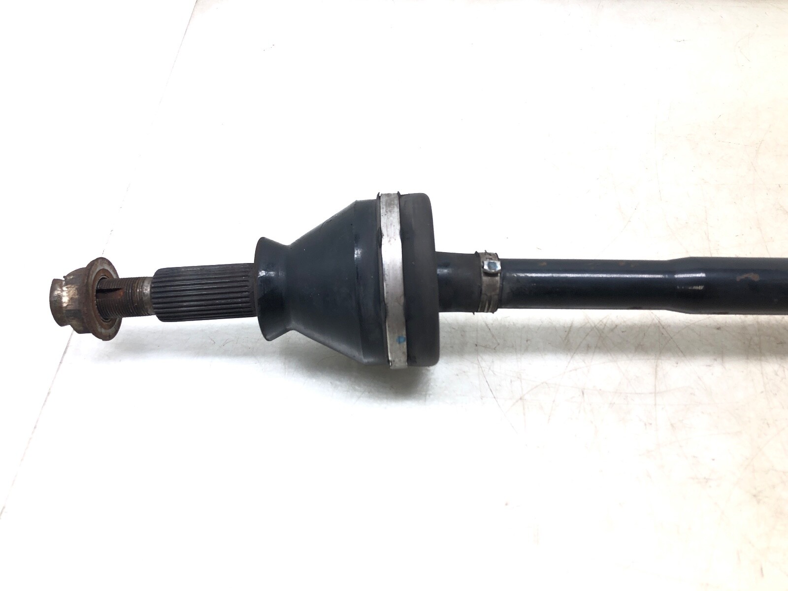 2014-2020 MASERATI QUATTROPORTE AWD RIGHT PASSENGER REAR AXLE SHAFT OEM.