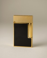 Nuovo: S.T. Accendino Dupont Ligne 2 "CLING" oro e nero opaco Laque de Chine 