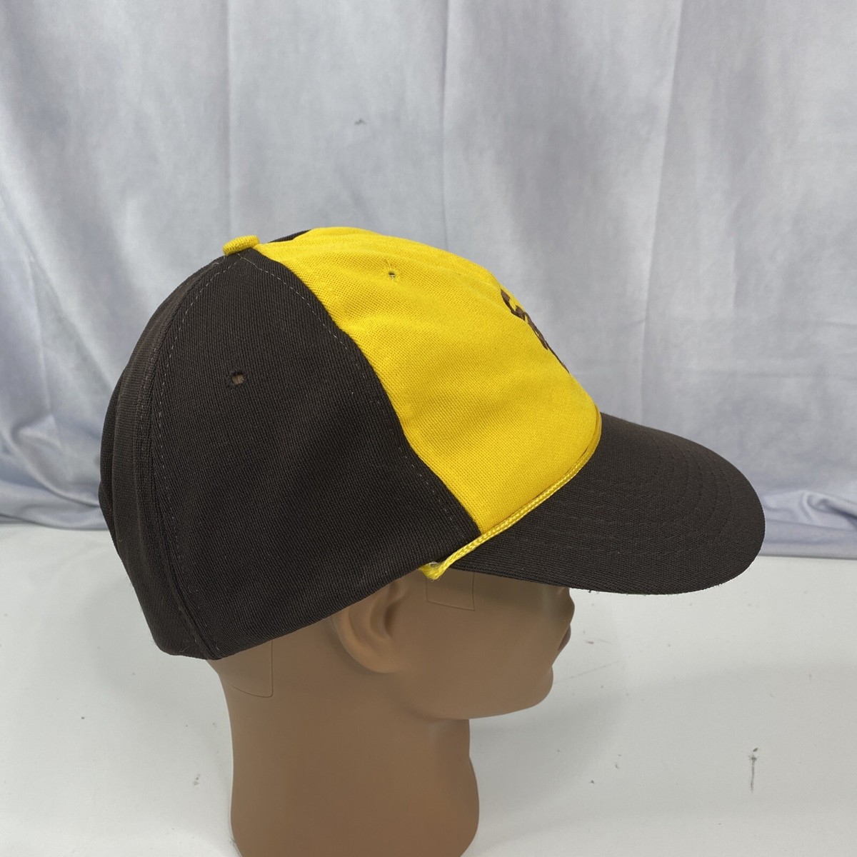 Men's Vintage 70's/80's Yellow & Brown San Diego Padres SnapBack