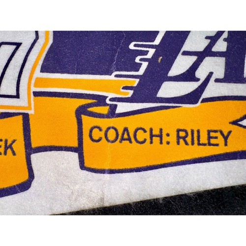 Authentic 1987 Los Angeles Lakers 30" Pennant Showtime Champions NBA Finals READ - Picture 5 of 11