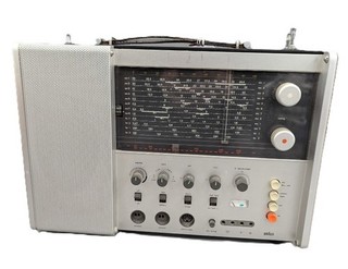 BRAUN T1000 CD World Receiver Transistor Radio Multi Band AM FM Shortwave G20
