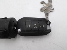 Neiman Peugeot 208