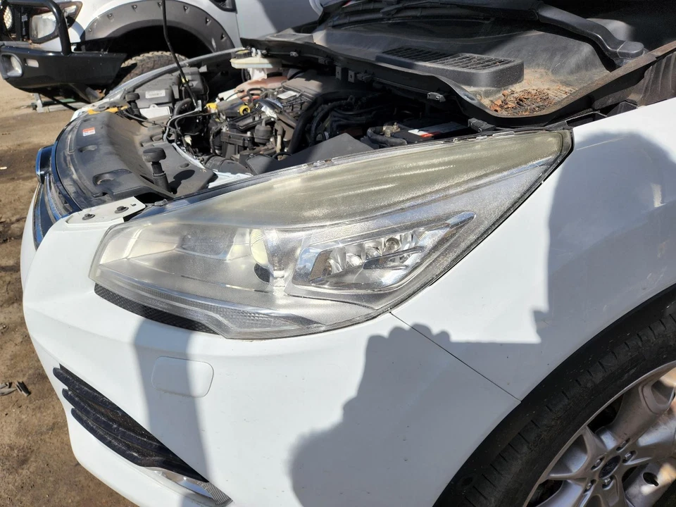 FORD KUGA 2012-2016 LEFT HEADLAMP Station Wagon  - image 2 of 4