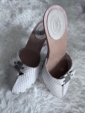 RARE DR SCHOLLS Wooden High Heel Clogs Size 36 EU 6 US White Pescura design