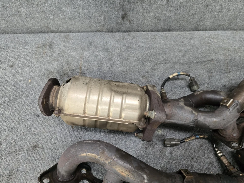 LEXUS 98-00 LS400 OEM COLECTOR DE ESCAPE DEL MOTOR CABEZAL CONVERTIDOR SILENCIADOR Foto 3 de 4