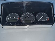 Kombiinstrument 2.0-Aut. VW Passat B3 Typ:35I 3A0919039E (VDO)