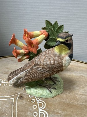 LENOX HORNED LARK Garden Bird Orange Trumpet Vine flower - - 2001