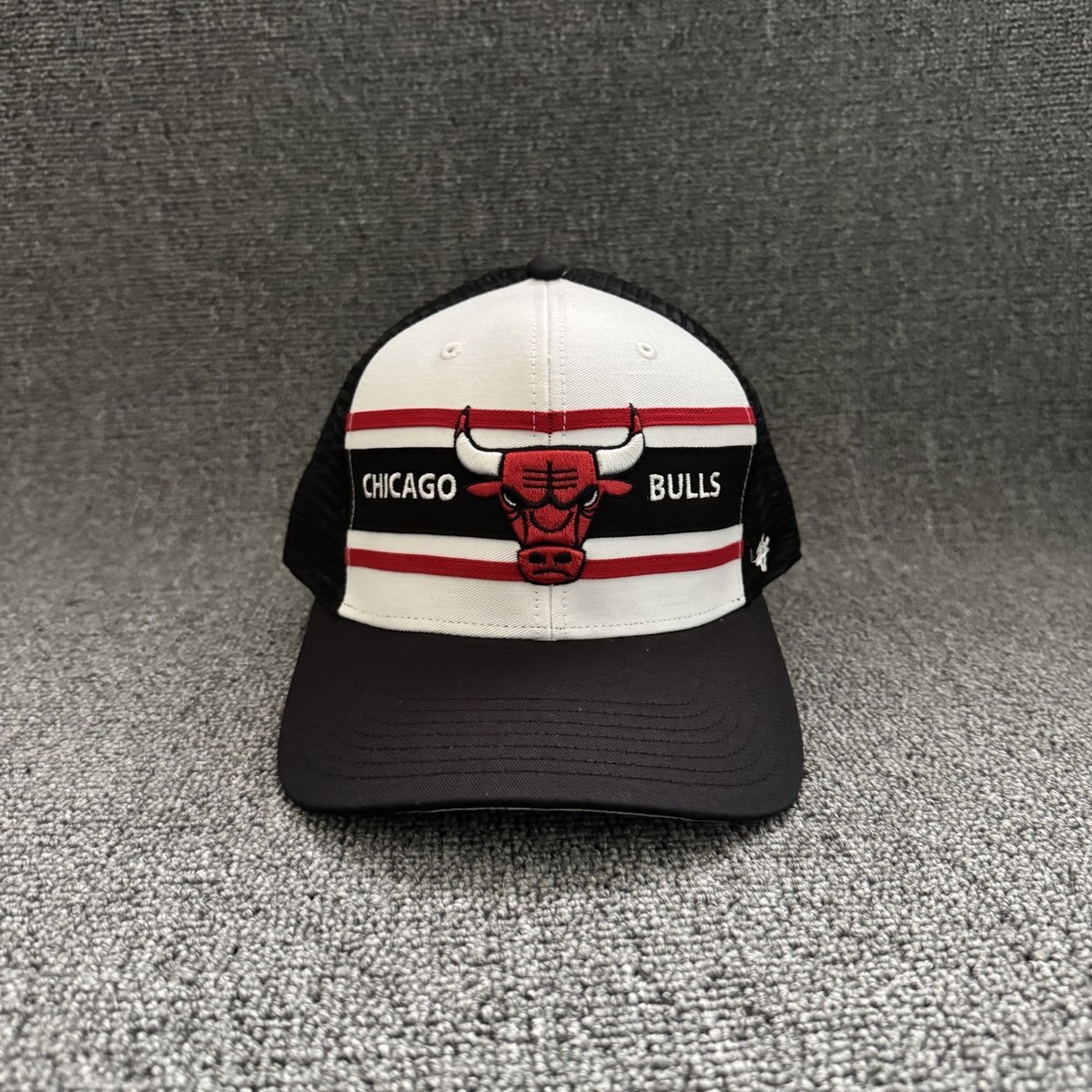 '47 Brand Chicago Bulls Trucker Snapback Black White OSFA NBA Mesh Back Hat