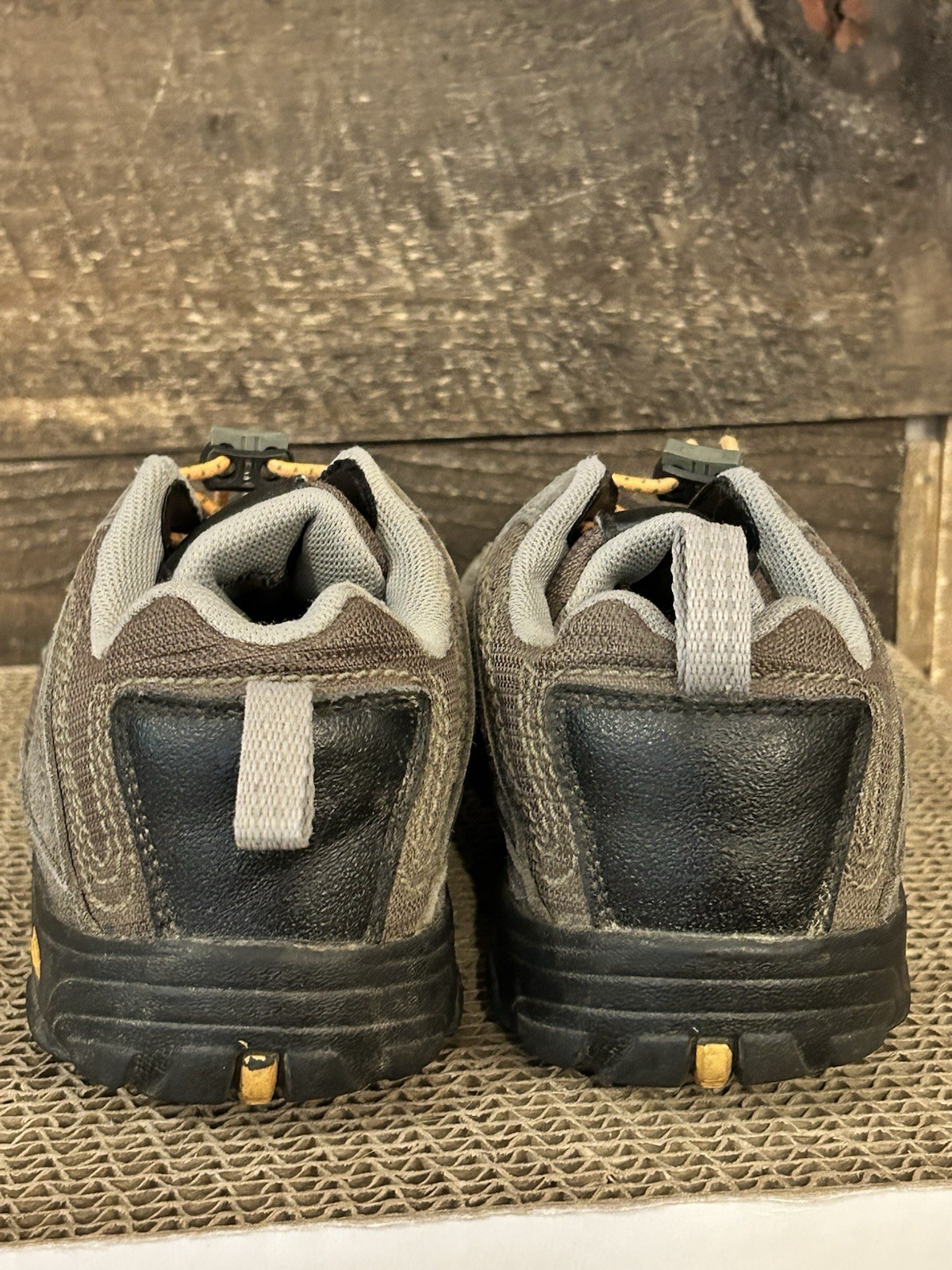 Scarpe da trekking sportive KEEN 1014170 verdi lacci impermeabili taglia 4