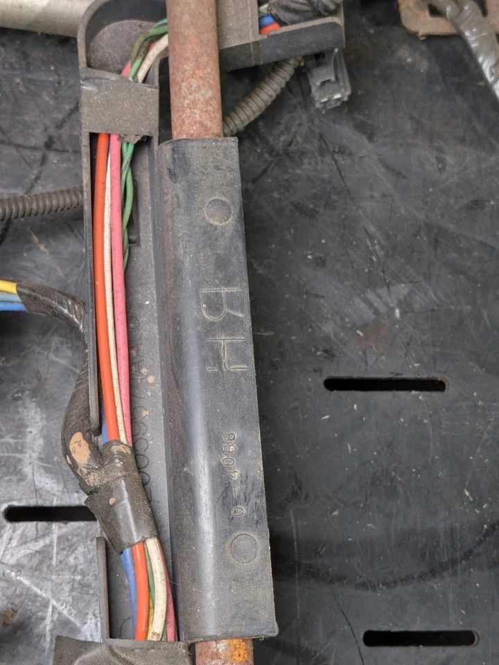 05-07 Cadillac Sts asiento delantero derecho pasajero pista OEM Foto 3 de 4