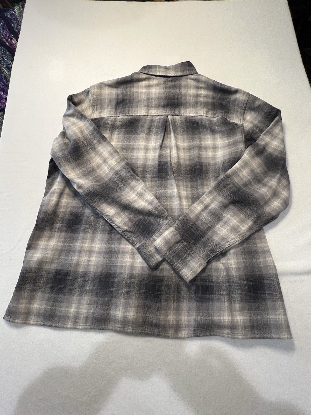 Carhartt Rugged Flex Shirt Boys XL (16-18) Gray/White Plaid Flannel Long Sleeve thumbnail 7